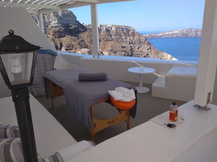 Santorini: Mobile Couples Massage at Your Private Villa - The therapists, language, and special requests