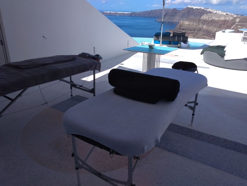 Santorini: Mobile Couples Massage at Your Private Villa - Timing, cancellation, and booking flexibility