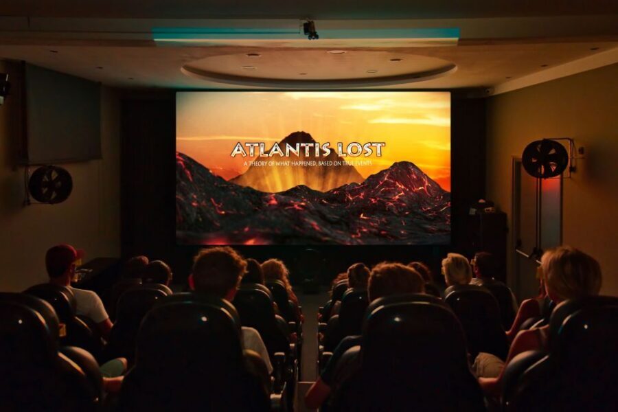 Santorini: Mythical Day Trip to Akrotiri with Volcano Cruise - The Lost Atlantis experience: 9D spectacle and storytelling