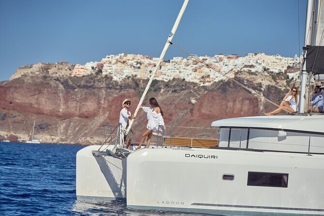 Santorini Oia: Caldera Luxury Day Cruise with BBQ & Drinks - The volcano and caldera: seeing Santorini’s engine from sea level