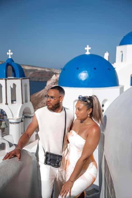 Santorini: Oia Private Couple Photoshoot with 35 Photos - Key takeaways before you book
