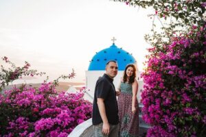 Santorini Photo Shoot and Tour at Unique Spots with a Local - Meeting in Imerovigli: Easy Start, Walk-Friendly Stops