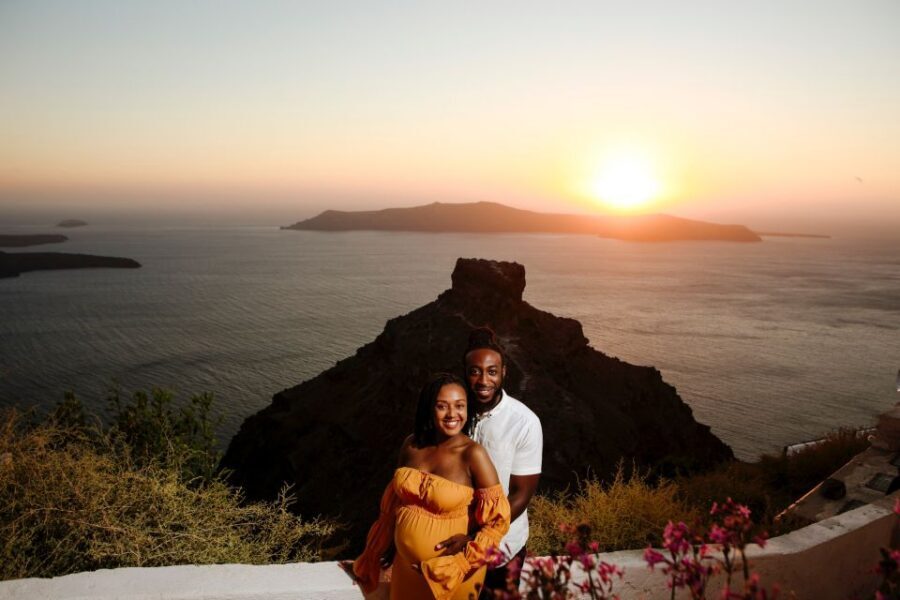 Santorini: Photo Shoot with a Private Vacation Photographer - Who This Photo Shoot Is Best For (and Who Might Skip It)