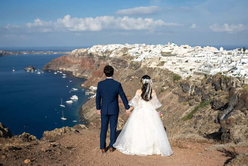 Santorini: Photo Tour With Professional Photographer - Pickup, drop-off, and the moving parts