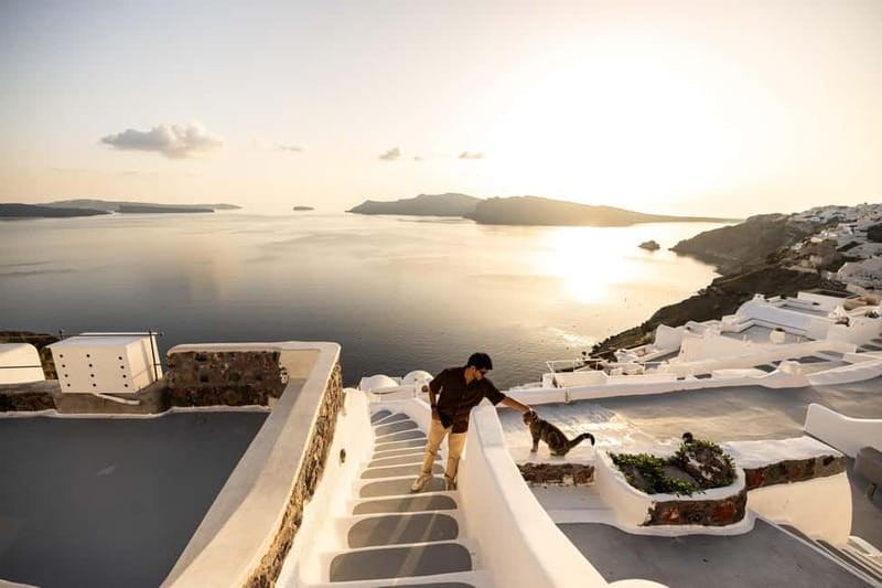Santorini: Photo Tour With Professional Photographer - Timing, clothing, and comfort