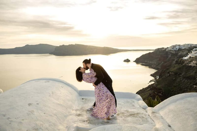 Santorini: Photo Tour With Professional Photographer - Jessica Mocanu’s approach