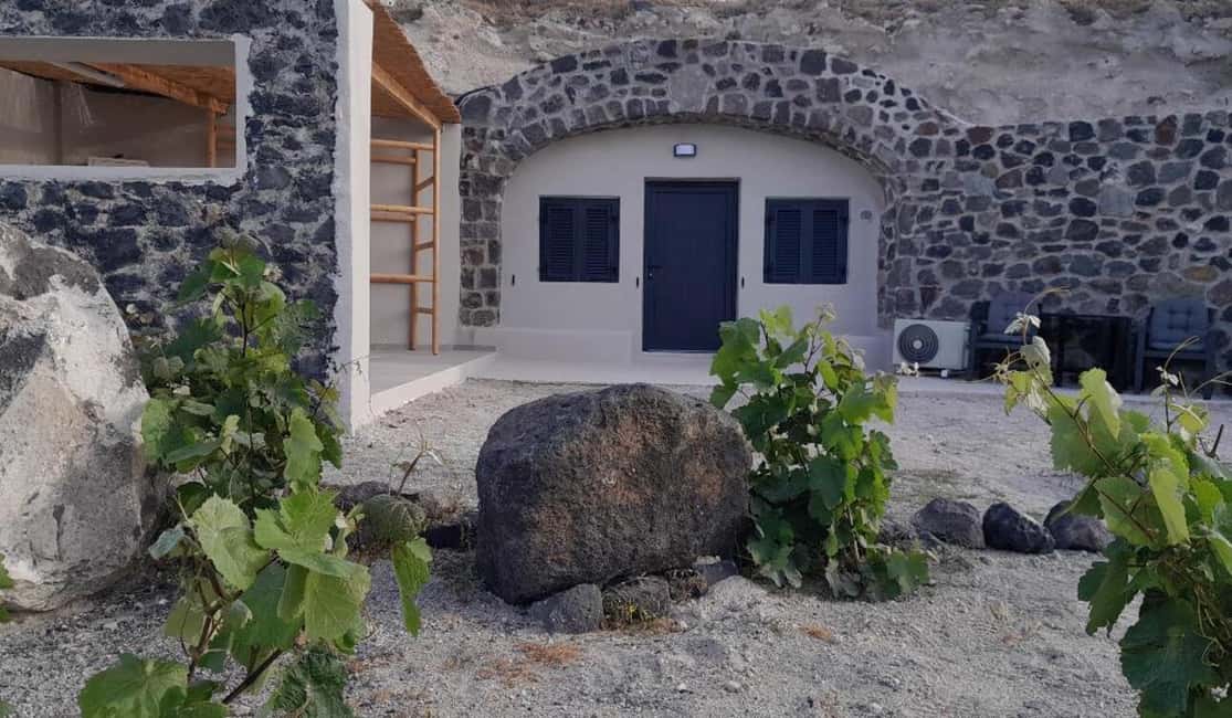 Santorini: Private Agri-Educational Visit to an Organic Farm - Who should book this experience