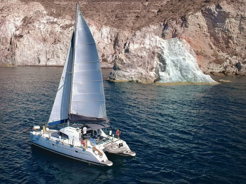 Santorini: Private All-In Catamaran Cruise, with Food|Drinks - White Beach photo stop: quick pictures, less time in the sun