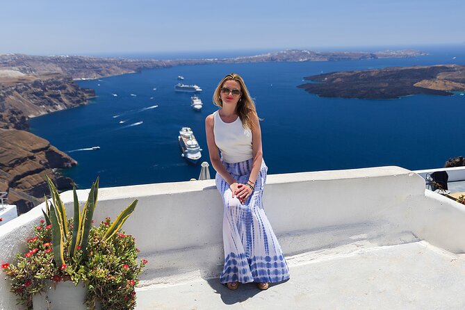 Santorini Private Casual Photoshoot in Oia and Imerovigli - Timing, weather, and what to wear