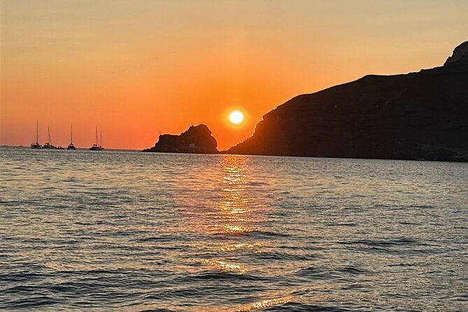 Santorini Private Cruise Sightseeing Tour with BBQ and Drinks - Who will enjoy this private cruise most