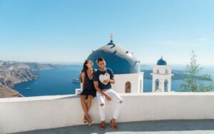 Santorini: Private Customizable Car Tour with a Local Guide - Oia Village: How to See the Most Photogenic Corners Without Losing Time