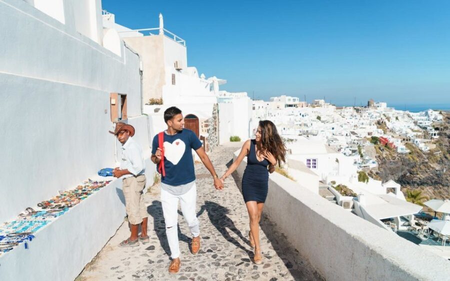 Santorini: Private Customizable Car Tour with a Local Guide - Beach Lunch Time: Rest Without Losing the Day