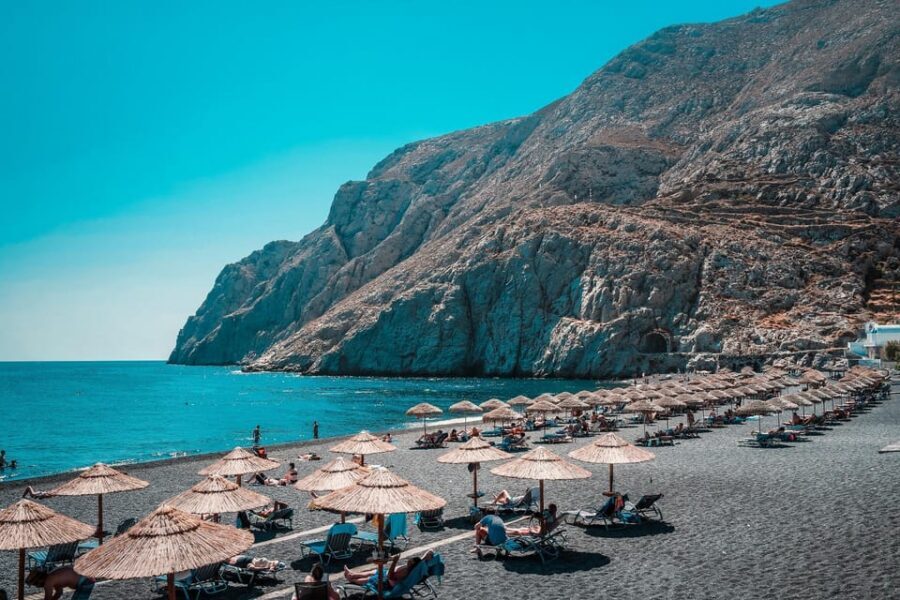 Santorini: Private Customizable Tour with Flexible Lenghts - Red Beach and volcanic drama: plan for a real walking path