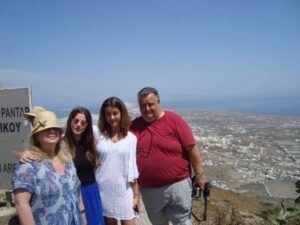 Santorini: Private Day Tour with Guide - Oia first: Cycladic streets, big views, and smart photo timing