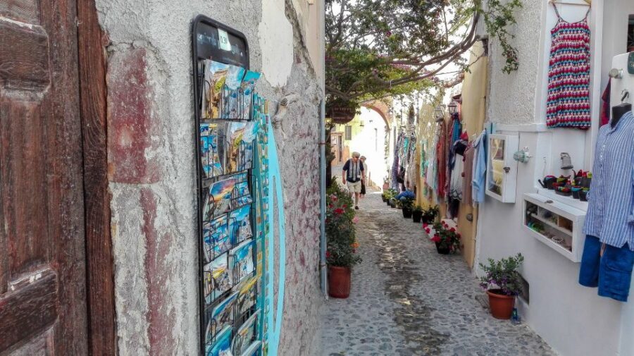 Santorini: Private Day Tour with Guide - Venetsanos Winery: a real wine stop with local varieties