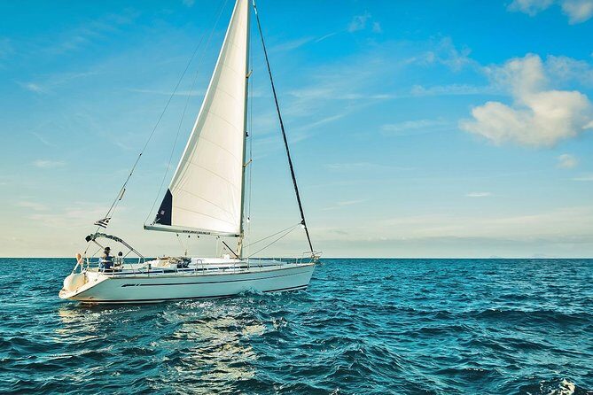 Santorini Private Daytime Sailing Cruise with Meal, Drinks &Transfer included - Red and White Beaches: The Quick Photo Stop You’ll Be Glad You Took