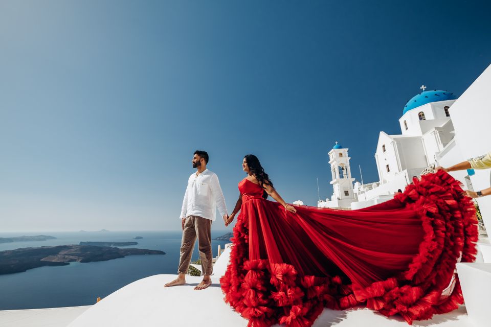 Santorini: Private Flying Dress Photoshoot Experience - The one-hour photo session