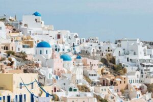 Santorini Private Half-Day Sightseeing Tour - Oia’s Main Street: blue-domes, windmills, and photo momentum