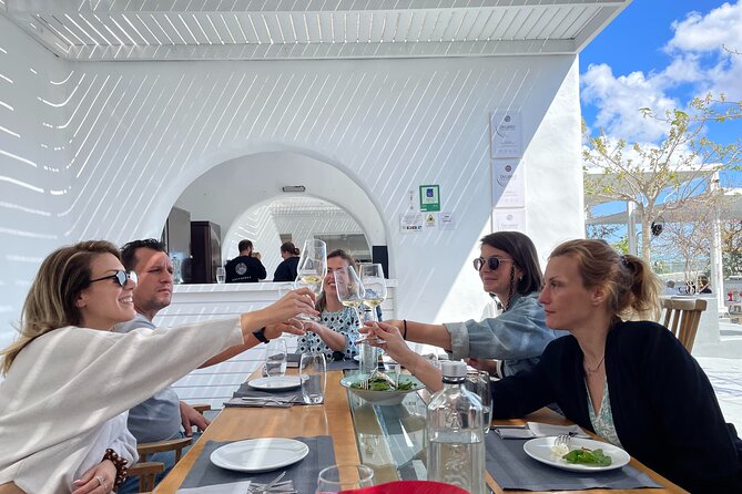 Santorini Private Island Tour & Winery Lunch at Domaine Sigalas - Lunch and local wine at Domaine Sigalas