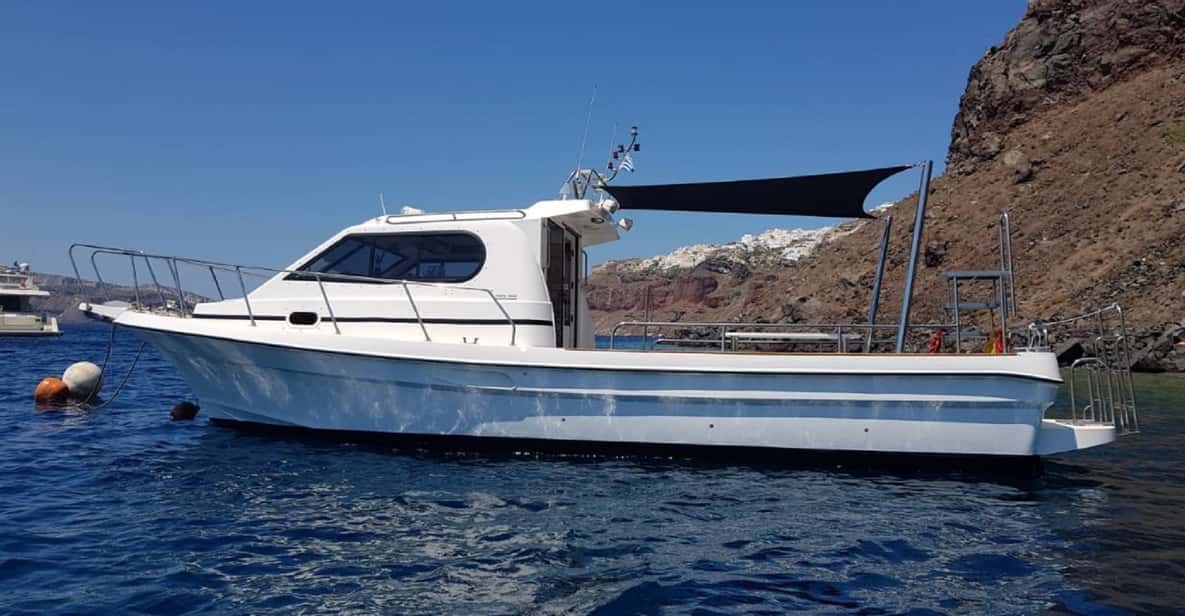 Santorini: Private Motorboat Cruise and Volcano Hike - Practical preparation for the day