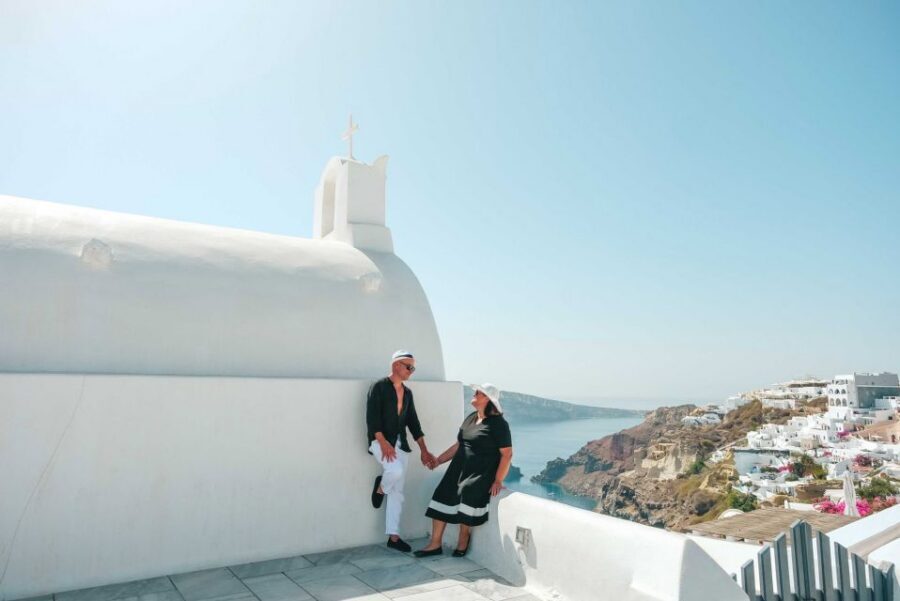 Santorini Private Photoshoot - Morning vs sunset: choosing your light and your energy level