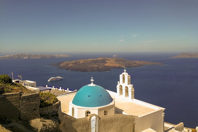 Santorini Private Picnic Sunset Tour - The guide can make or break the evening
