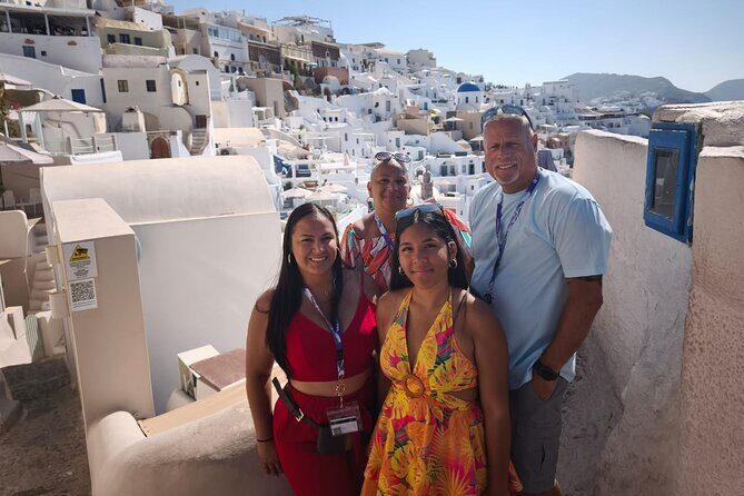 Santorini: Private Sightseeing Tour with Local Guide - Oia Castle and the View-Layering Trick