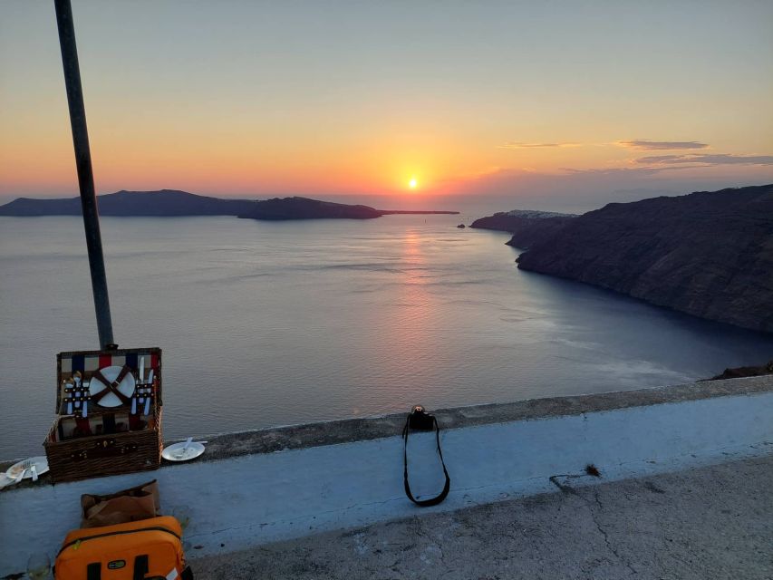 Santorini: Private Sunset Tour with Picnic & Transfer - Firostefani and the blue-dome photograph