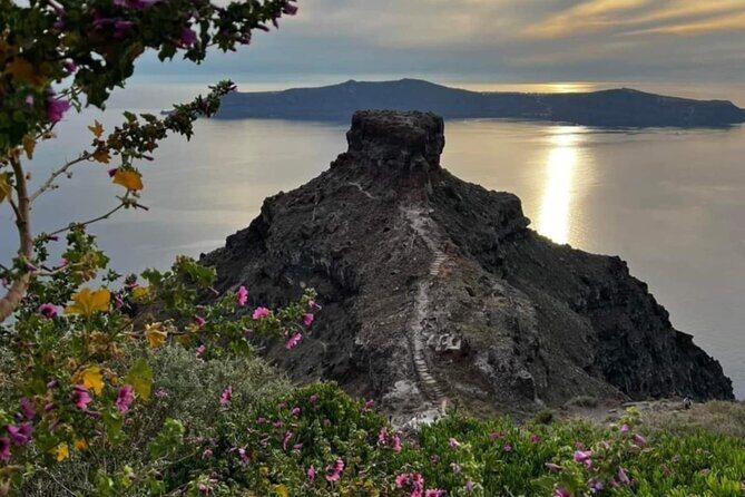 Santorini Private Tour Blue Domes - How the route works (and why it matters)