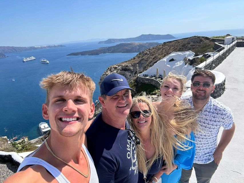 Santorini: Private Tour by Local Guide - What the guides add to the day