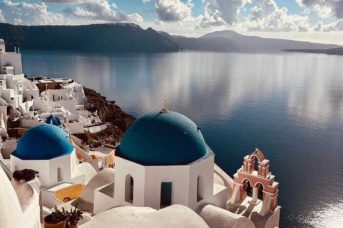 SANTORINI PRIVATE TOUR with Flexible Itinerary & Pickup - Why a private Santorini tour can be worth it