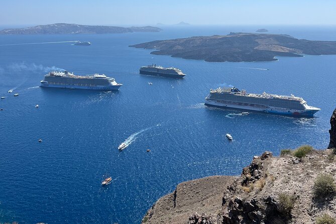 Santorini Private Tour - Oia: the big opening view