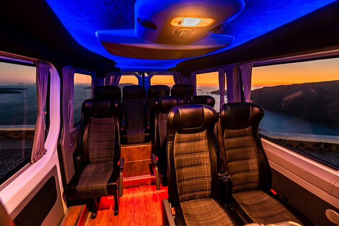 Santorini Private Transportation Services - Airport arrivals: the easiest use of the service