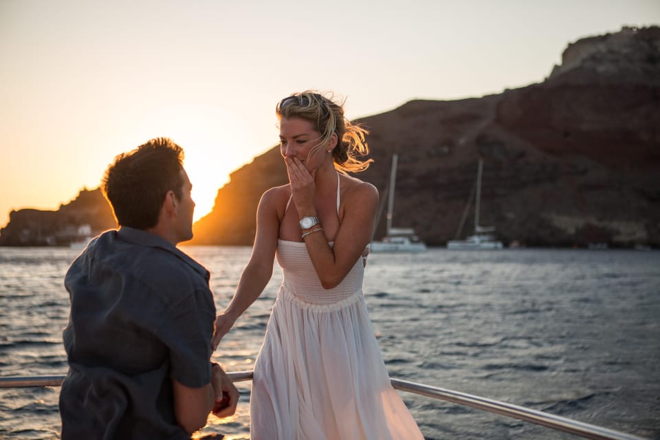 Santorini Proposal: A Luxury Photoshoot for Your Yes! Moment - Meeting Konstantina at the Oia Bus Terminal