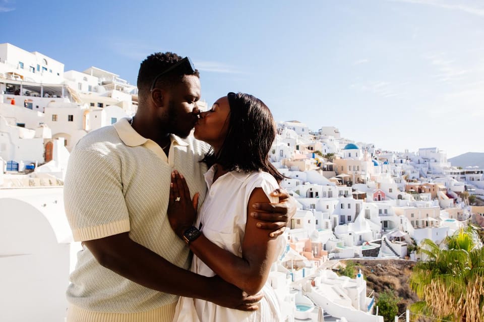 Santorini Proposal: A Luxury Photoshoot for Your Yes! Moment - Timing, cancellation, and practical planning