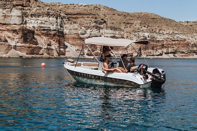 Santorini Rent a Boat Without License - Price, Group Size, and Real Value