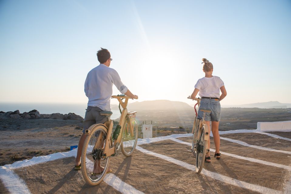 Santorini's Handcrafted Wooden E-Bike Rental - Who should book this ride?