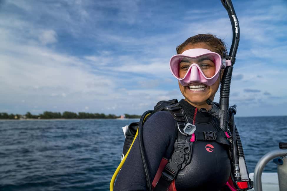 Santorini: Scuba Diving - A gentle first step beneath Santorini