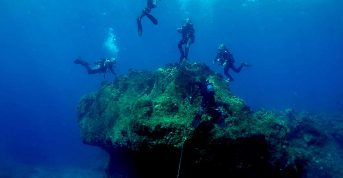 Santorini: Scuba Diving Experience for Beginners - Learning the equipment before entering the water