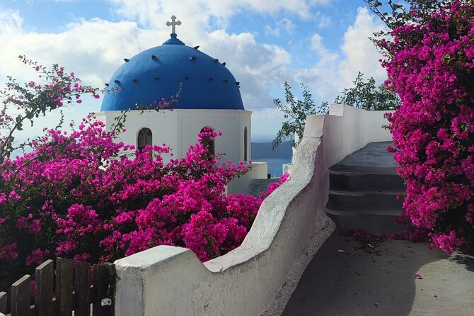 Santorini Shore Excursion: Private Sightseeing Tour - Santo Wines: add a caldera view if wine fits your day