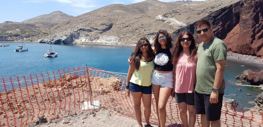Santorini: Sightseeing Island Tour (Private) - Venetsanos Winery tasting: Vinsanto, Nichteri, and Assyrtiko