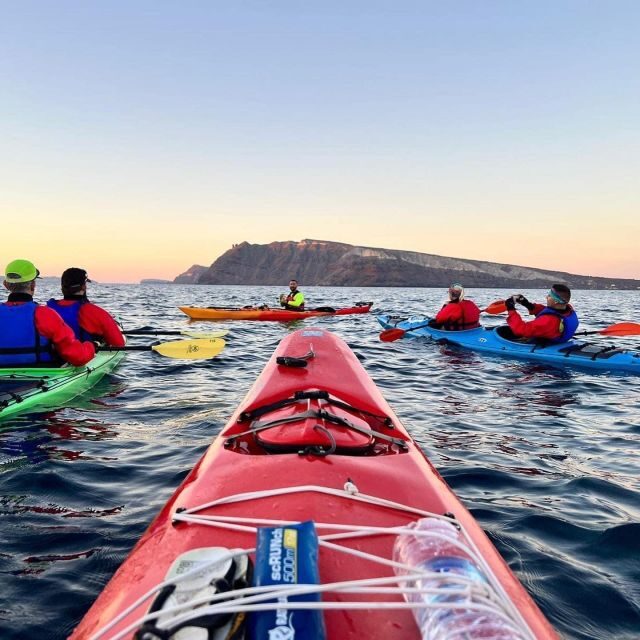 Santorini: South Sea Kayaking Tour with Sea Caves and Picnic - Timing, Transfers, and the Akrotiri Meeting Base