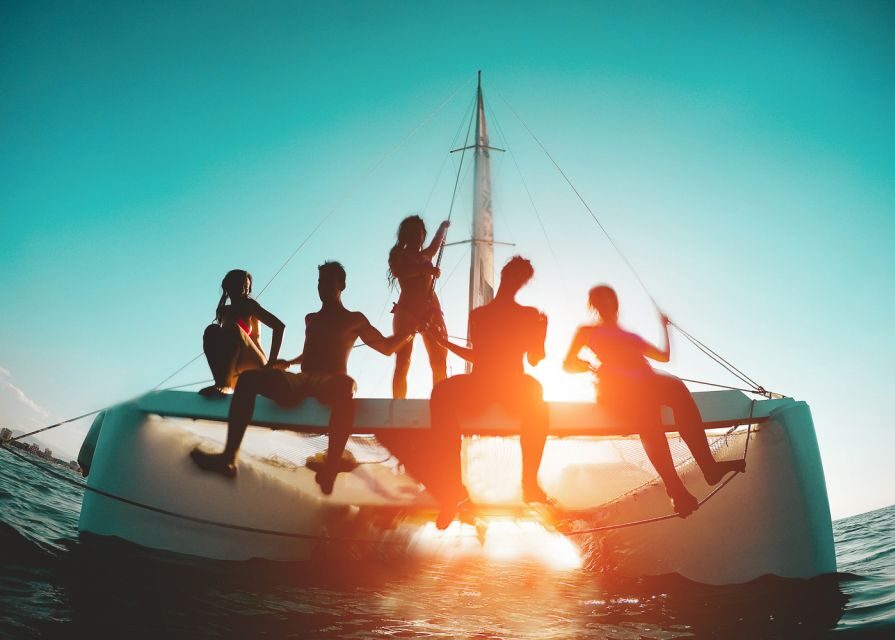 Santorini: Sunset Caldera Cruise with BBQ Meal and Drinks - Key Things I’d Focus On