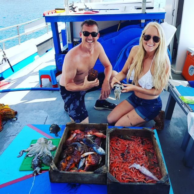 Santorini Sunset Fishing Trip with Dinner and Drinks - How the Fishing Works: Nets, Creels, and Your Turn With the Line