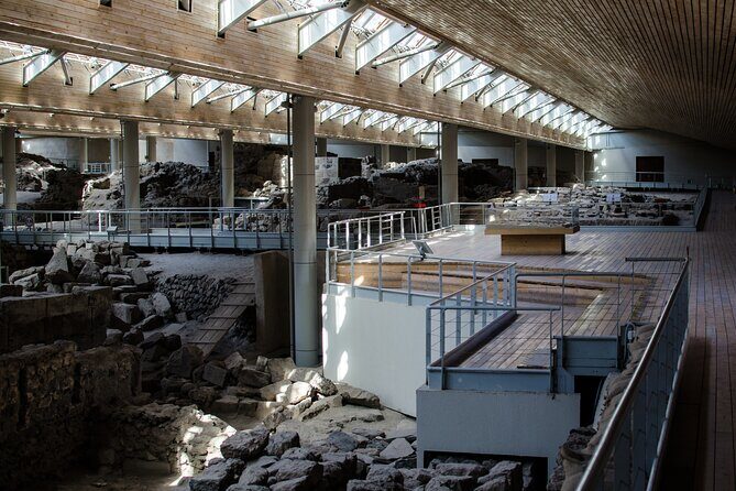 Santorini: Ticket for Akrotiri Archaeological Site - Audio guide vs signage: how to avoid getting frustrated