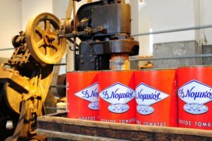 Santorini: Tomato Museum Admission Ticket with Audio Guide - How the Self-Paced Audio Guide Works (and Why It’s a Plus)