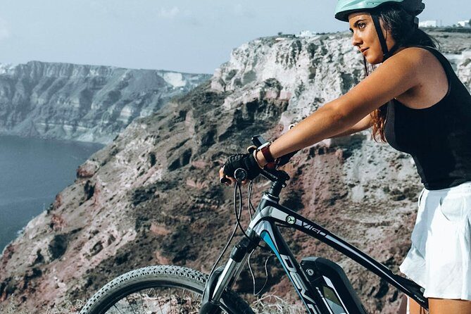 Santorini Tour on Electric Bikes & Scooters - The caldera viewpoint stop: what the heart of Santorini means here