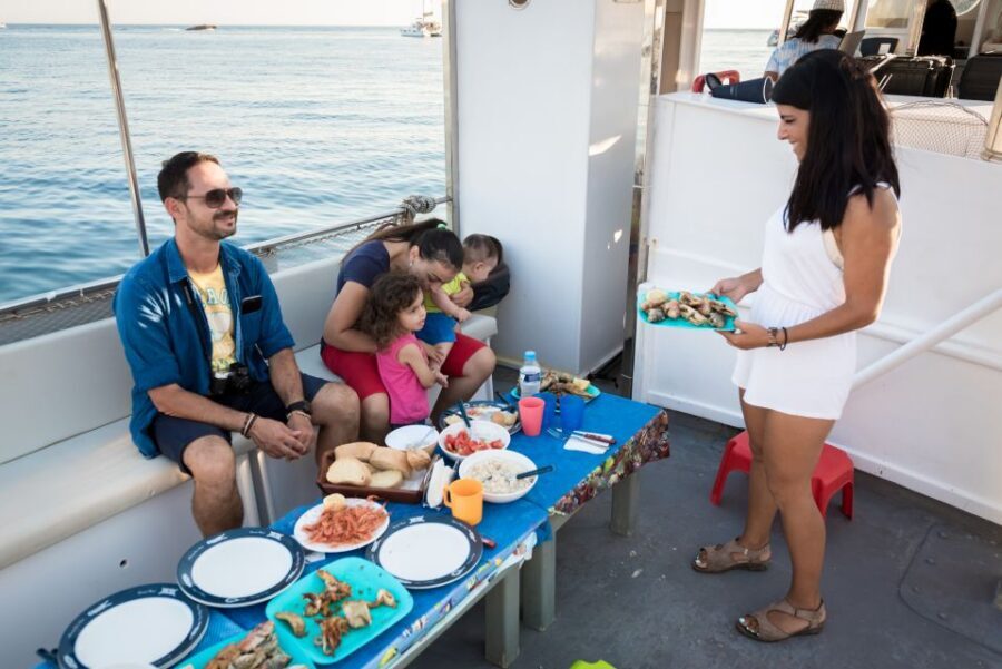 Santorini: Traditional Fishing Trip and Fresh Fish Lunch - Lunch Onboard: The Catch-to-Grill Meal (And Why It Matters)