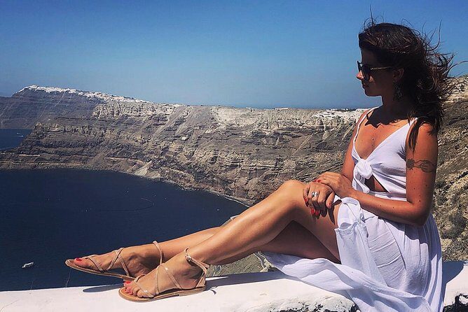 Santorini Unique Experience - Road Tour - Stop 5: Akrotiri Area, Red Beach, Black Beach, and Archaeological Site