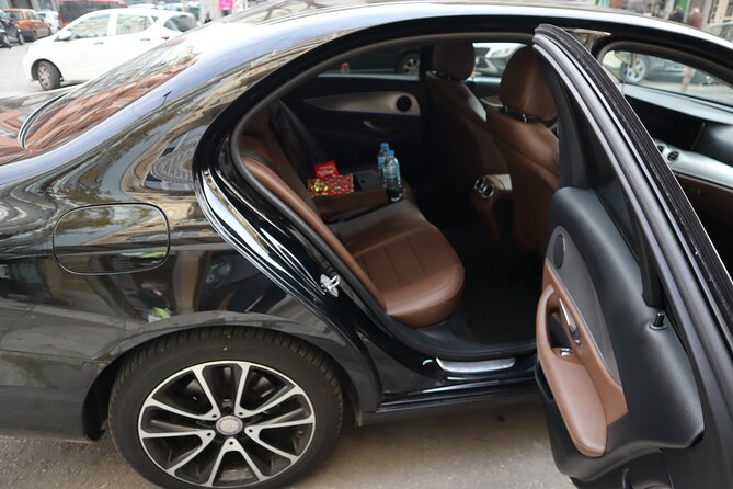 Santorini VIP Limousine Transfer Services - What the Mercedes-Benz E-Class changes